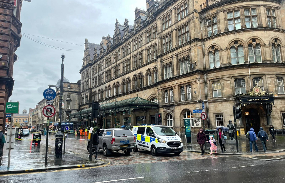 Gordon Street outside Glasgow Central Station closed due to debris