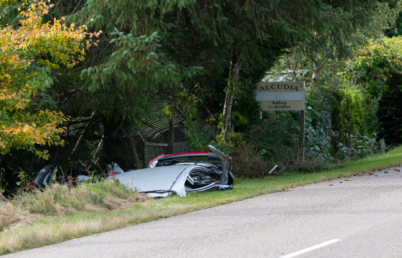 Girl, 7, and woman airlifted to hospital after two-car crash on A90 - Daily  Record