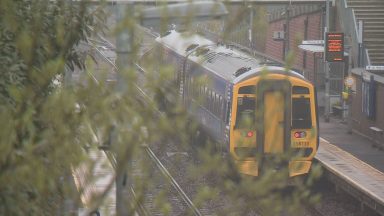 Peak time fares scrapped on ScotRail services until 2024