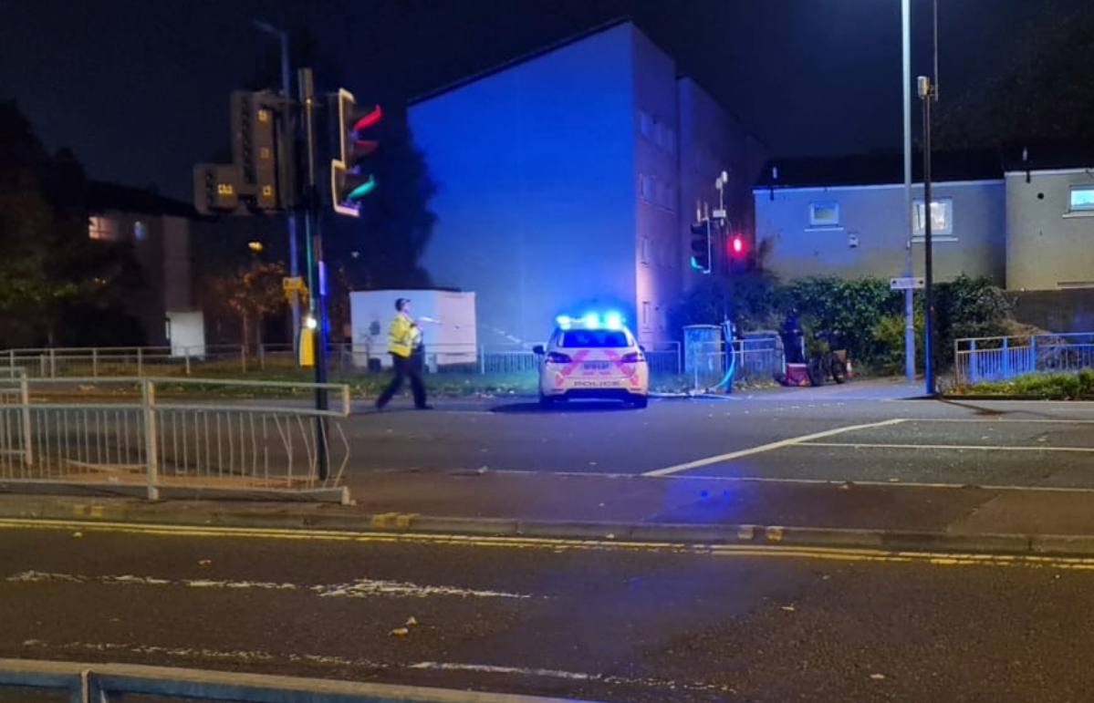 Police have closed off Govan Road amid an incident at STV.