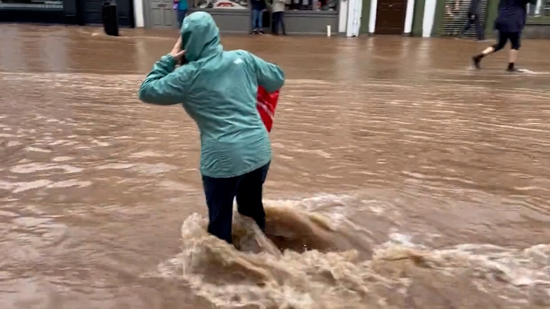 The flooding in Midleton developed rapidly.