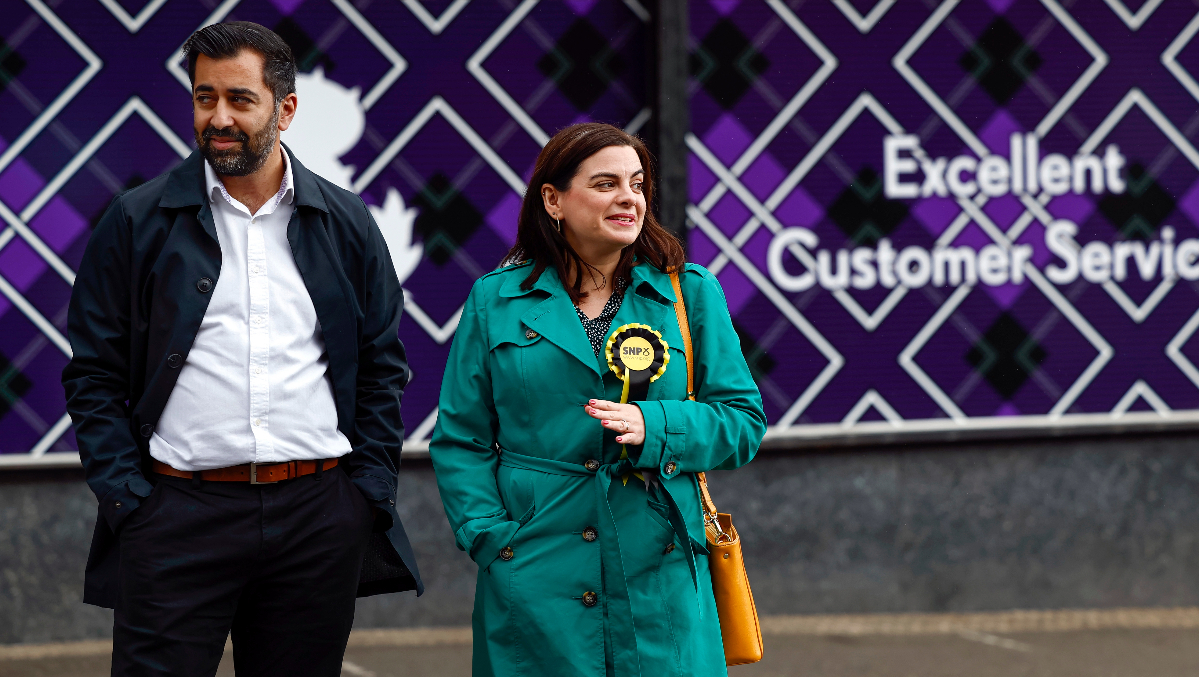 First Minister Humza Yousaf with SNP candidate for the Rutherglen and Hamilton West by-election Katy Loudon.