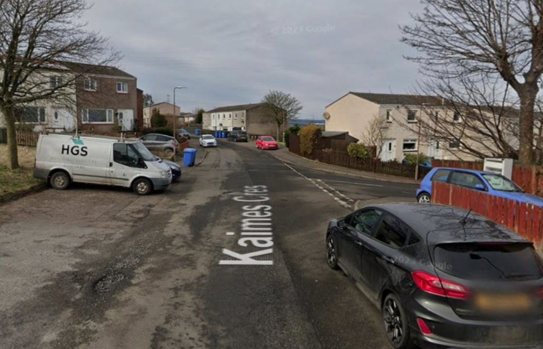 Man arrested after disturbance ‘involving machete’ on street in West Lothian