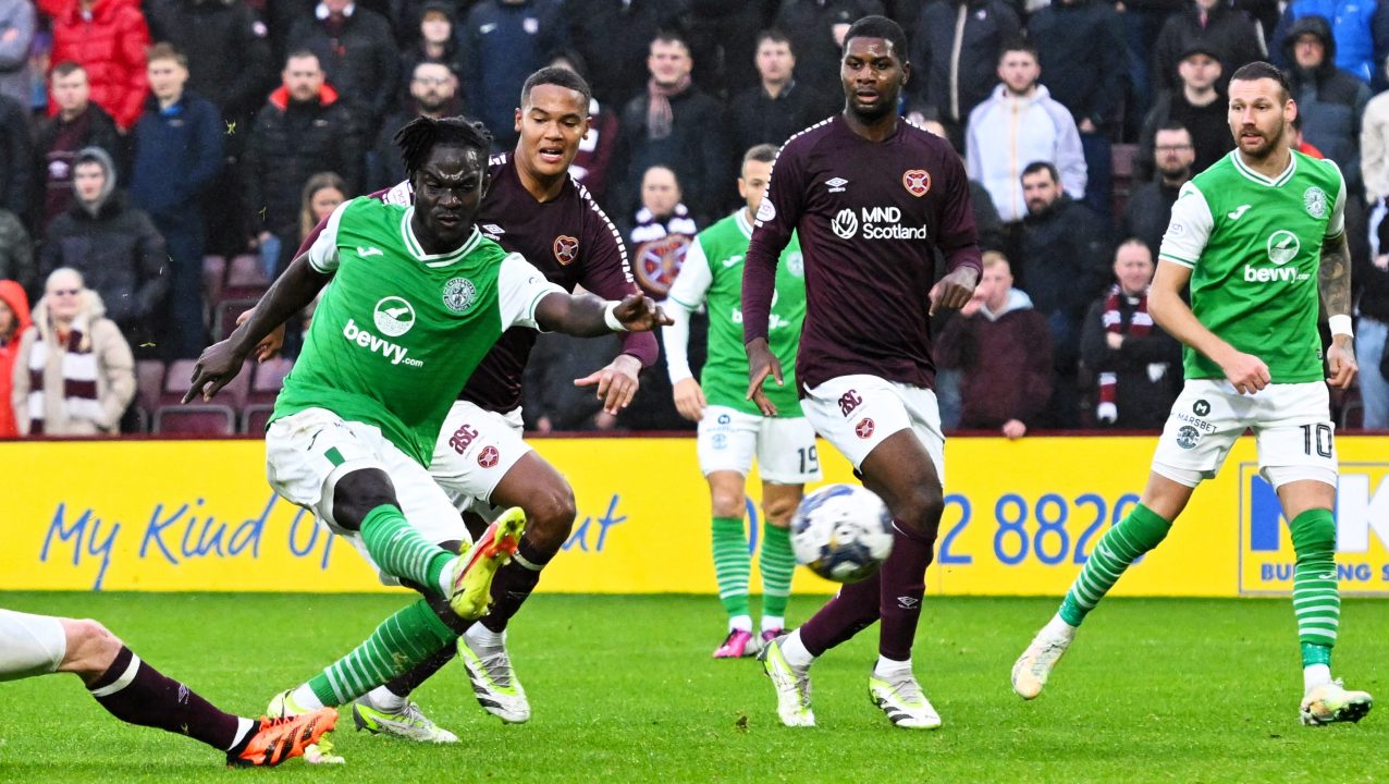 Elie Youan double earns Hibernian comeback draw against derby rivals Hearts