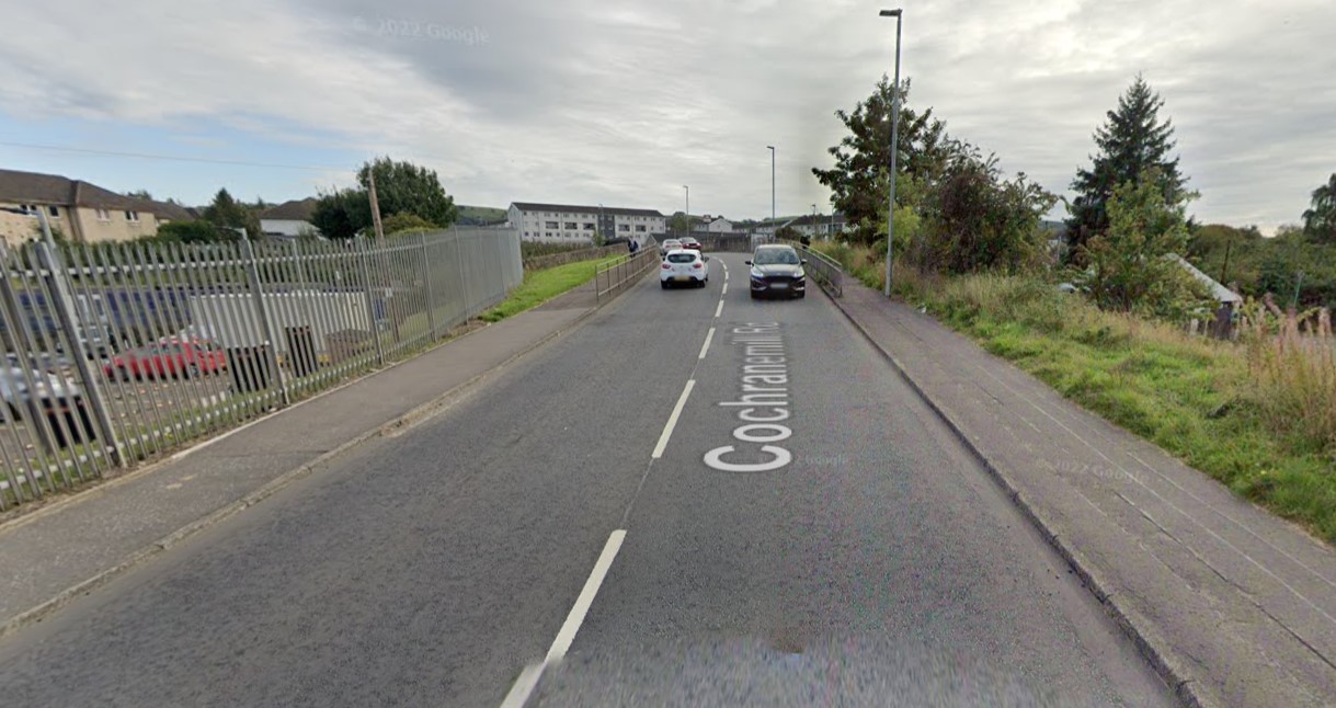 Johnstone: Teenager taken to hospital after being struck by motorbike in hit-and-run