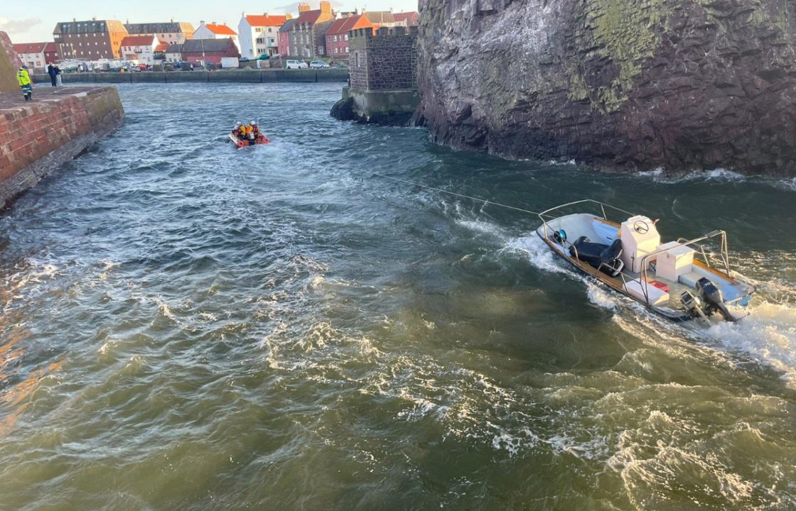 Lifeboat rescues man from small boat after engine fails near Dunbar beach