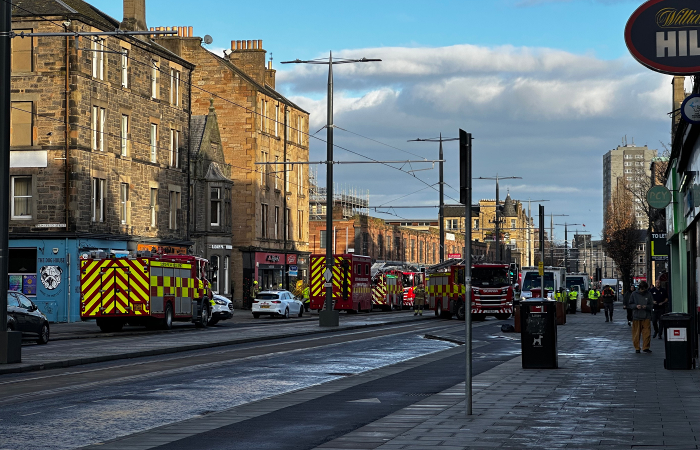 Emergency services rush to scene of collapsed crane in Leith, Edinburgh