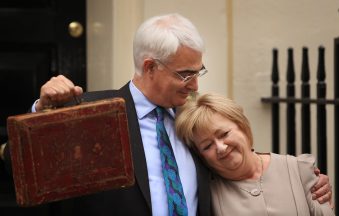 Alistair Darling: The chancellor who led UK through financial crash
