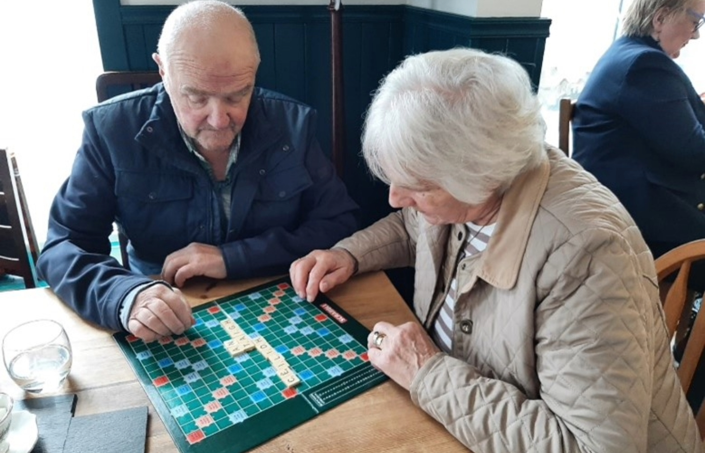 Gaelic Scrabble players at An Taigh Cèilidh.