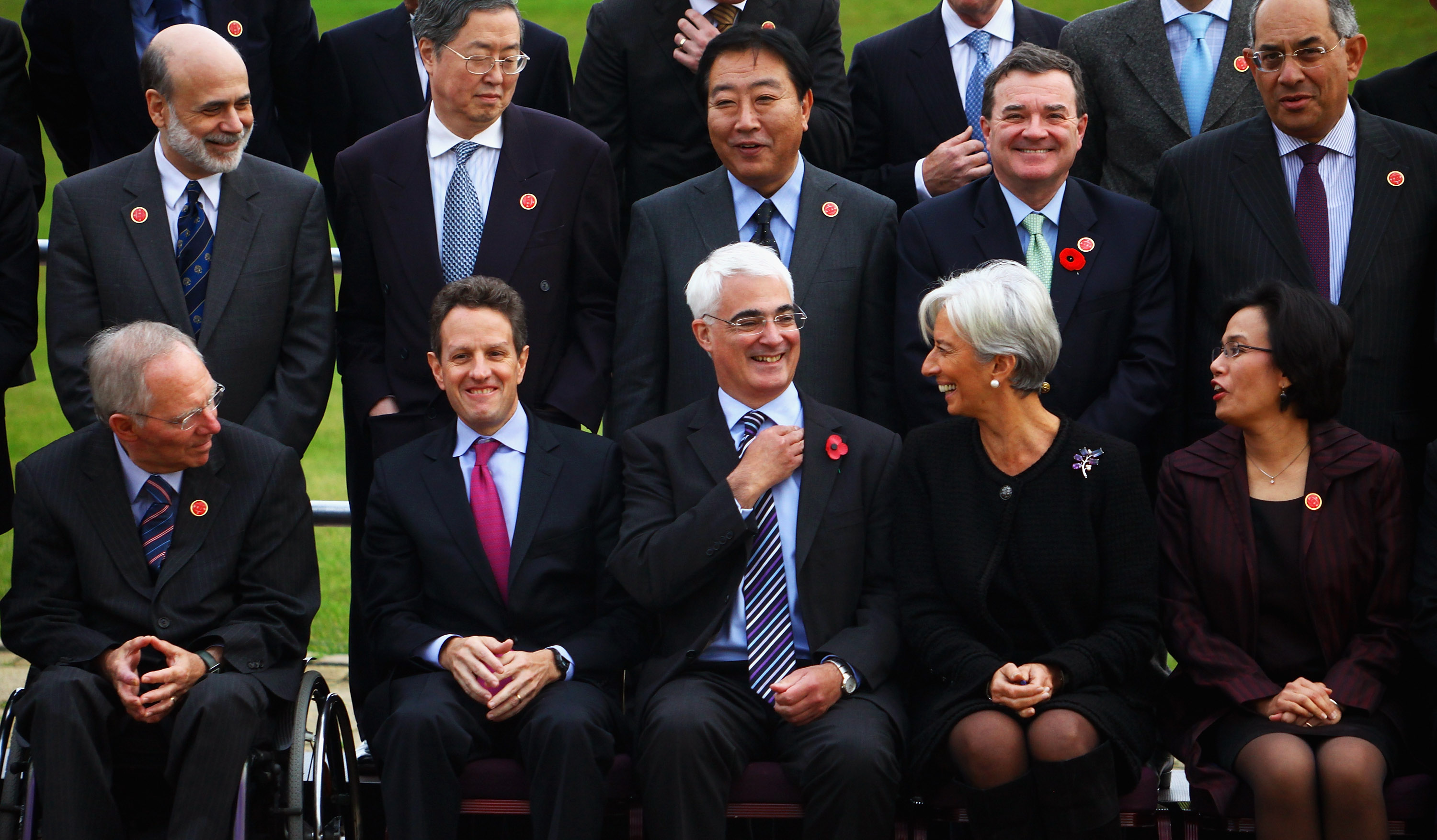 Alistair Darling with then-US Secretary of the Treasury Timothy Geithner and then-French finance minister Christine Lagarde during the G20 finance ministers family photograph on November 7, 2009 in St Andrews, Scotland.