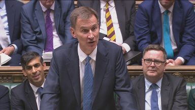 Chancellor announces tax cuts in Autumn Statement