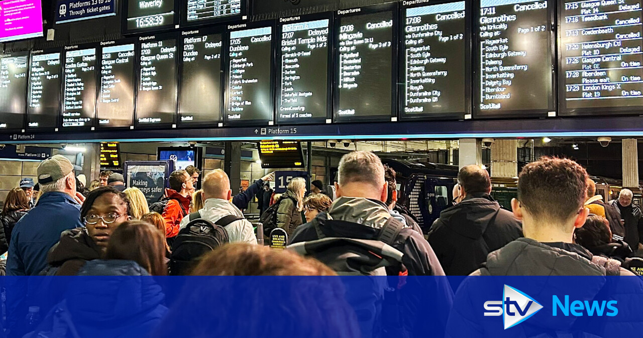 Travel chaos as trains cancelled after power cut at Edinburgh Waverley ...