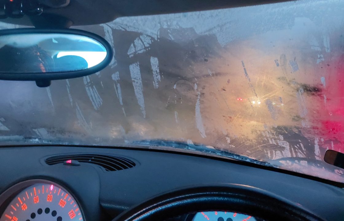 Fine issued after Edinburgh driver spotted ‘in middle of road’ with frozen windows