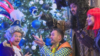 Edinburgh Panto: Behind the scenes with the cast of the Pantomime Adventures of Peter Pan