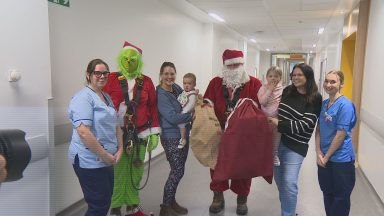 Santa and superheroes visit Edinburgh Children’s hospital