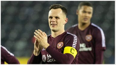 Hearts boss Steven Naismith hails ‘natural scorer’ Lawrence Shankland after Player of the Month award