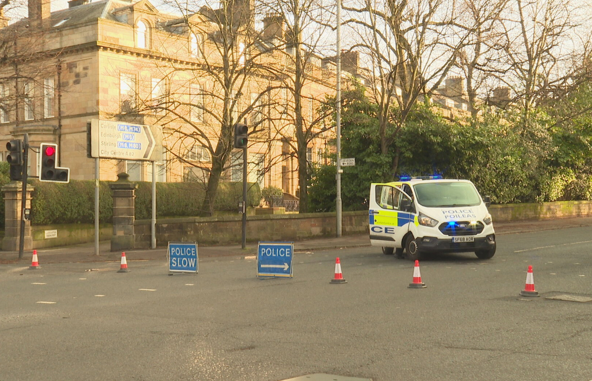 Man dies after being struck by bus on Great Western Road Glasgow