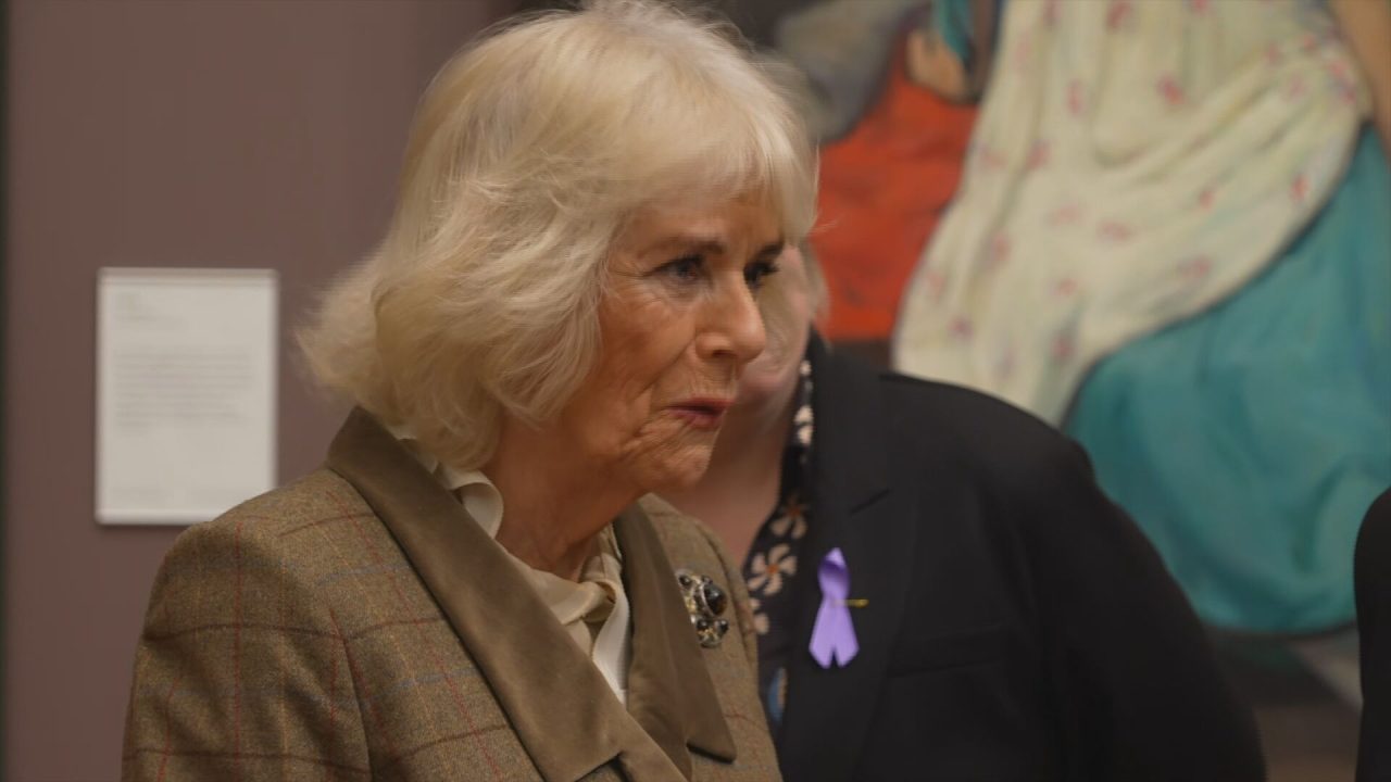 Camilla contributes to book project to celebrate Queen Mary’s Dolls’ House