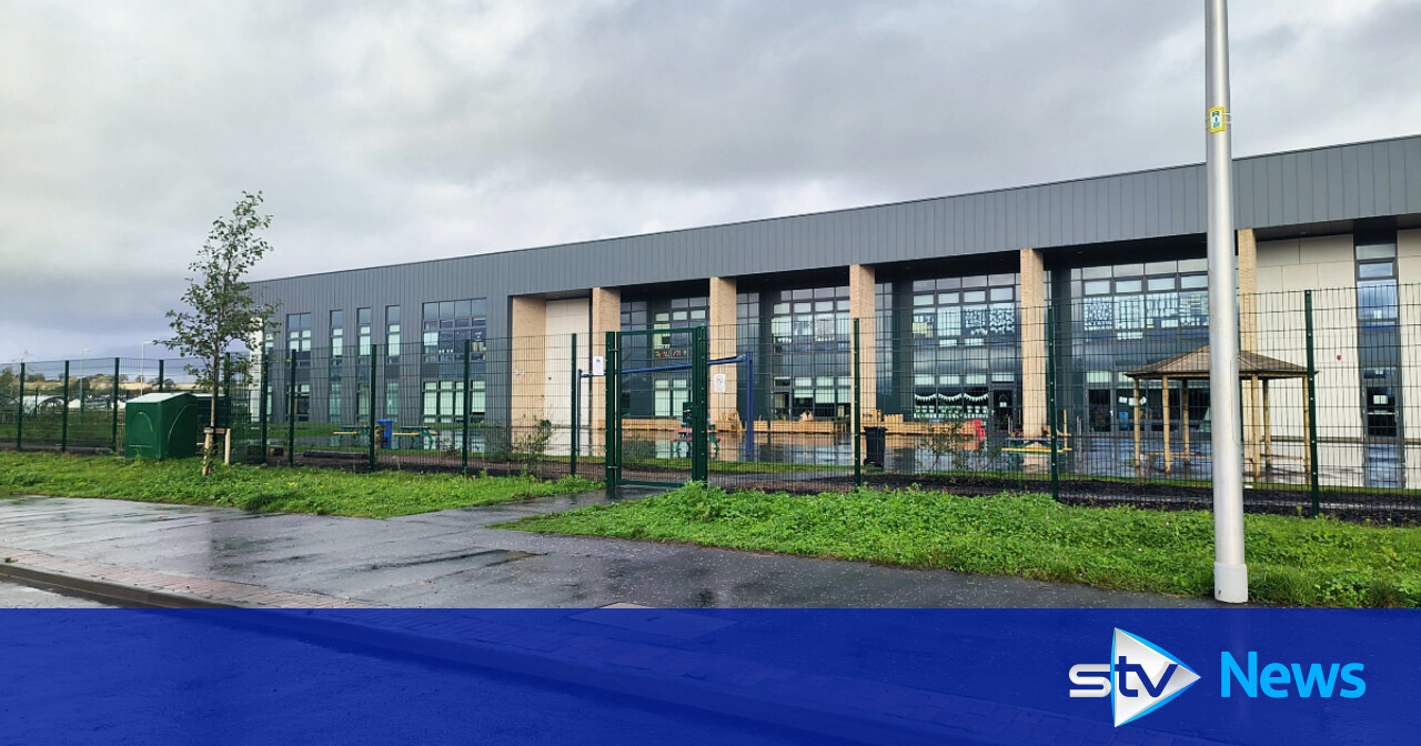 Renfrewshire Council must 'rebuild trust' after botched primary school ...