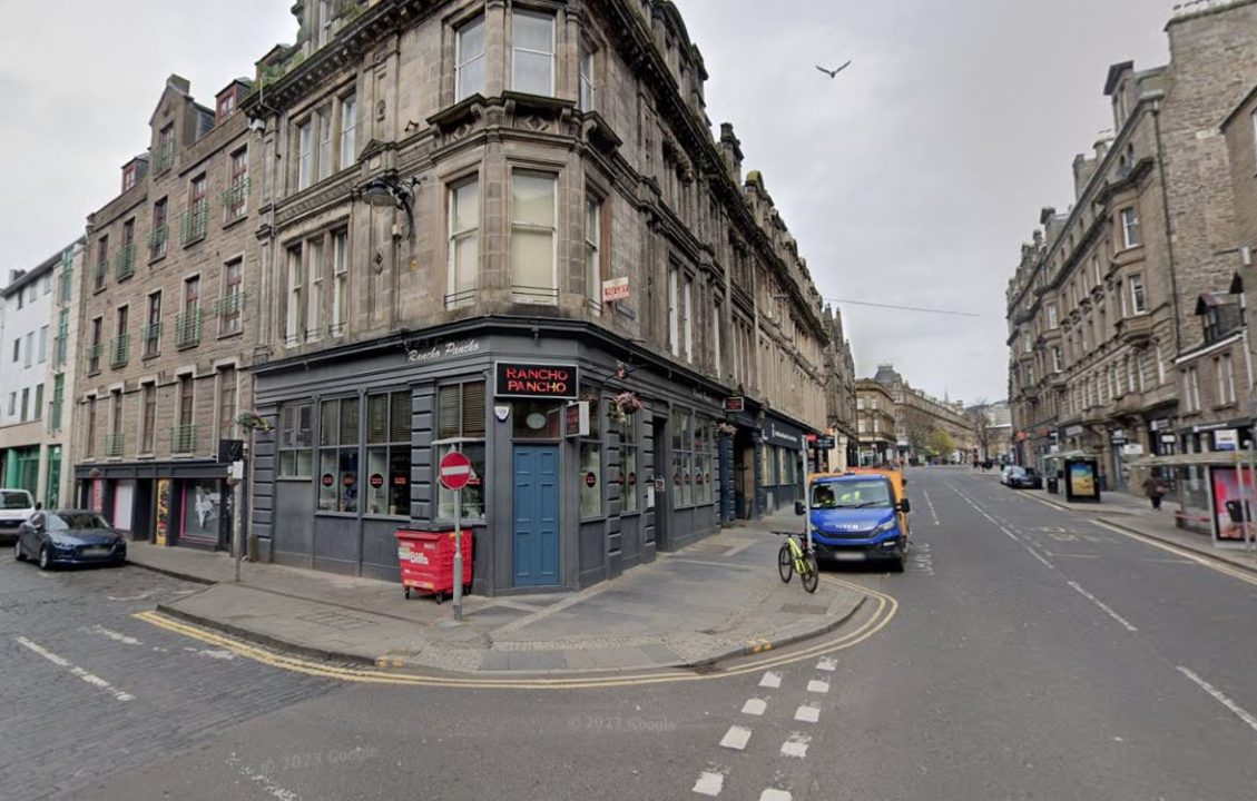 Delivery driver threatened with weapon before van stolen on Exchange Street in Dundee