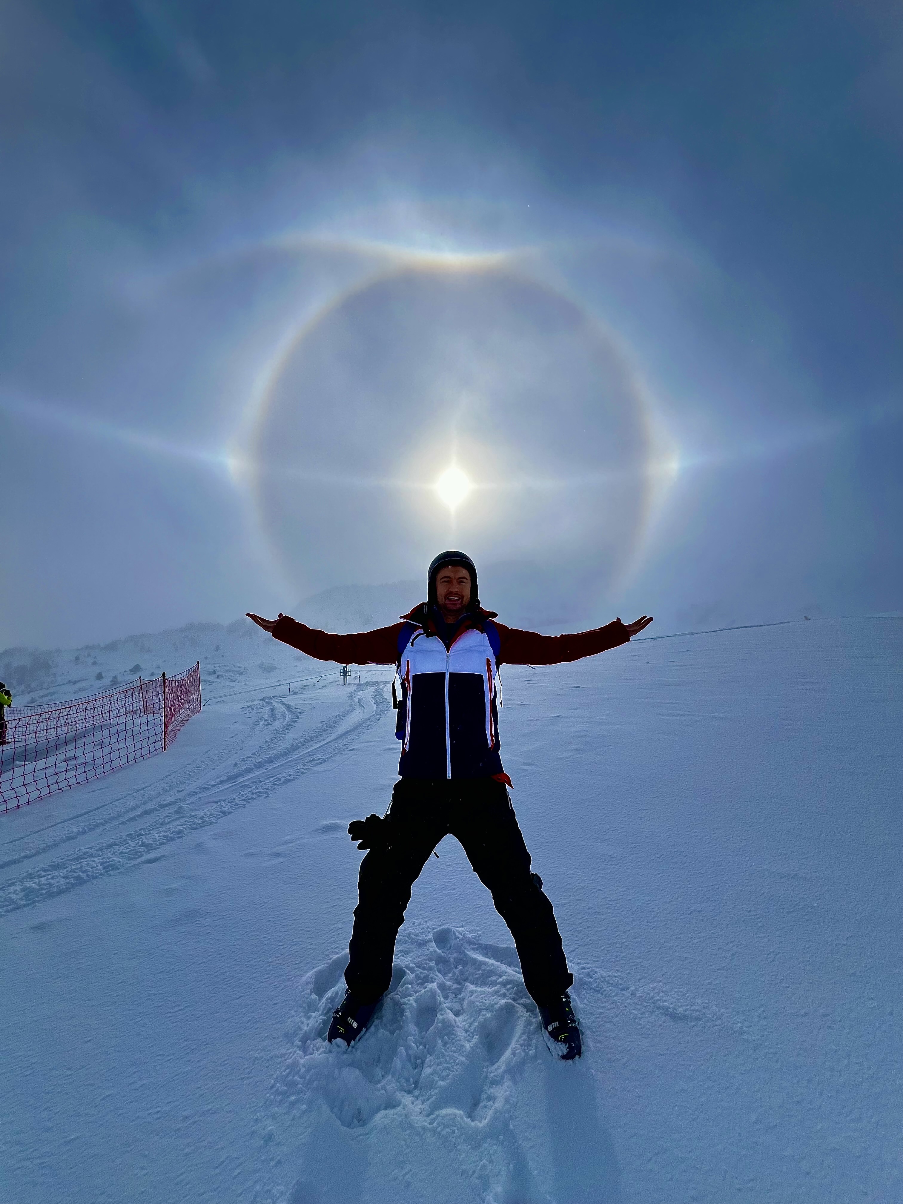 Sun halo: Phenomenon created by tiny ice crystals filling the air.