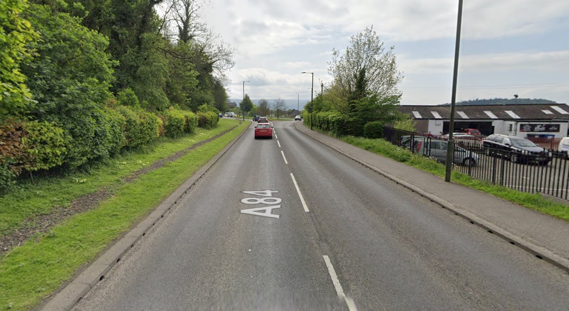 Pedestrian, 14, taken to hospital for treatment after crash in Stirling
