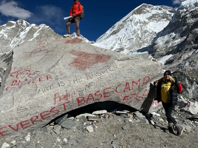 Ashleigh completes Everest Base Camp climb