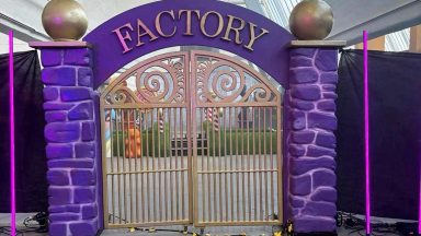 Parents and actors left with ‘bad taste’ after Glasgow ‘Willy Wonka’ experience