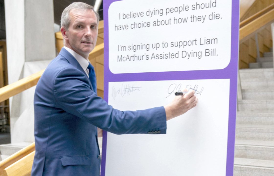 McArthur to lead delegation to learn from assisted dying laws in California