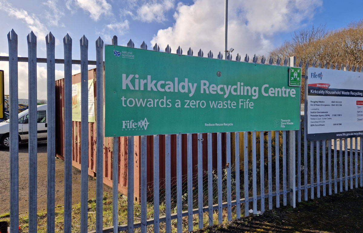 'Flytipping haven' result of Kirkcaldy recycling centre being closed