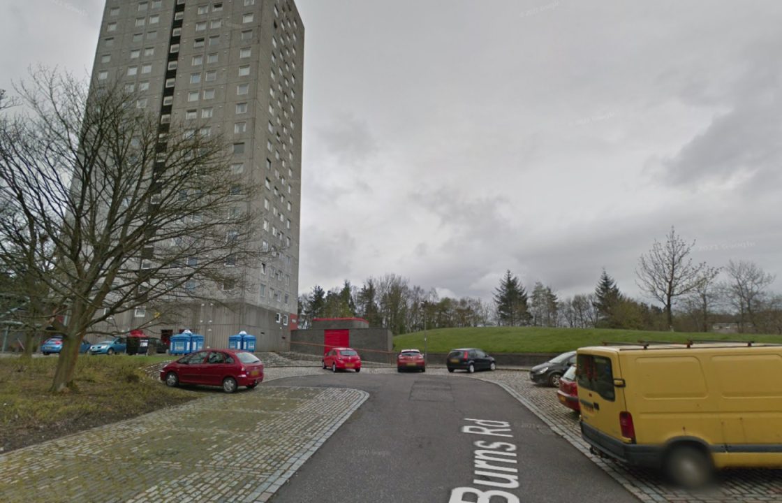 Man punched and robbed of his car after parking on Cumbernauld street