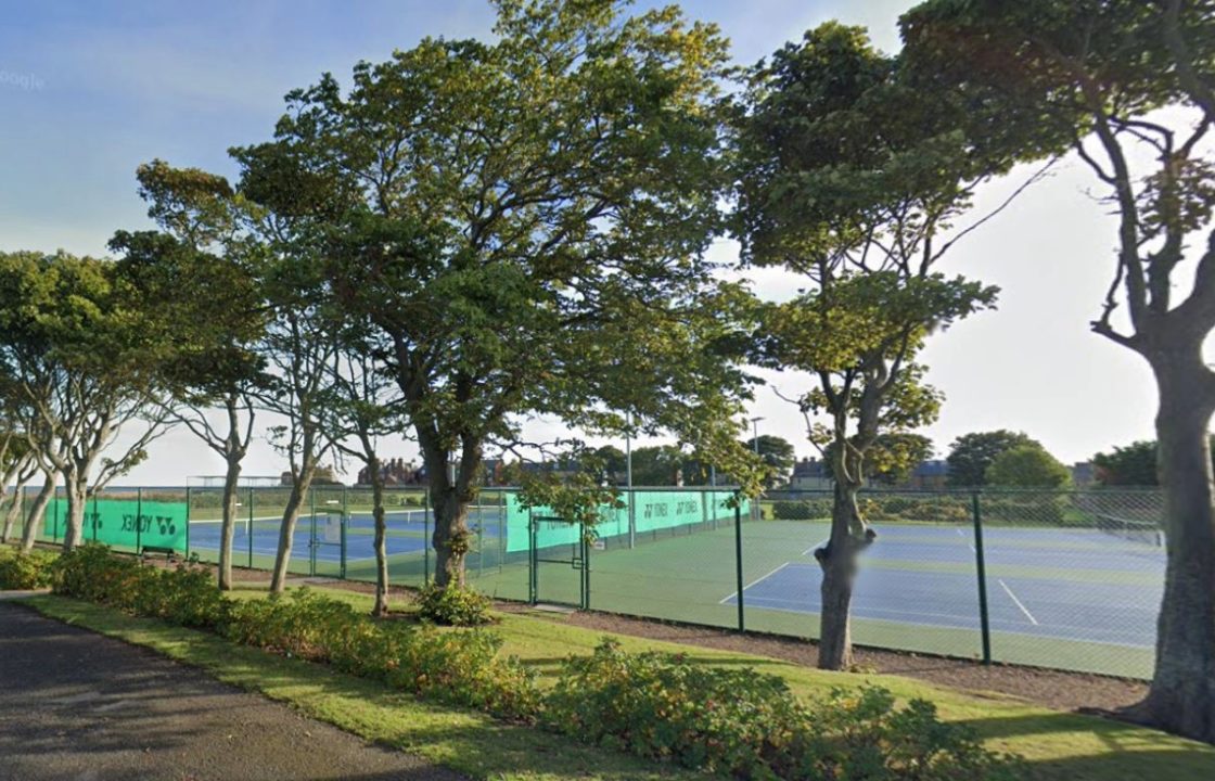 Dunbar Tennis Club floodlights ‘preventing neighbour from using bedroom’ to be moved