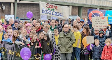 Hundreds attend demo to protest Falkirk Council’s closure of Bo’ness Recreation Centre