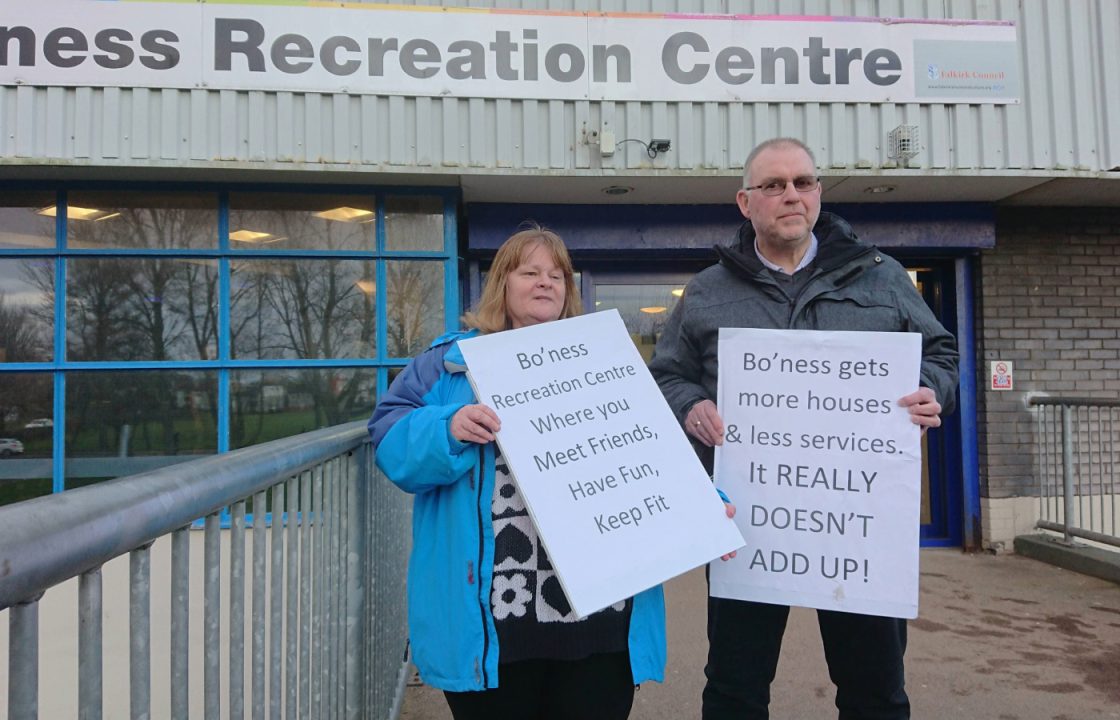 Closure of Bo’ness swimming pool was to ensure ‘safety of staff and customers’