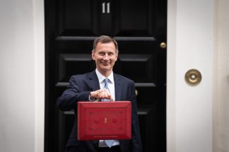 Chancellor Jeremy Hunt says UK should ‘move towards’ lower taxes ahead of budget