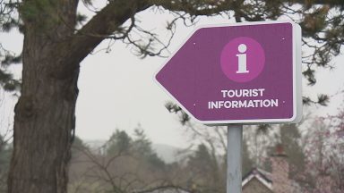 Visit Scotland to close all tourist information centres
