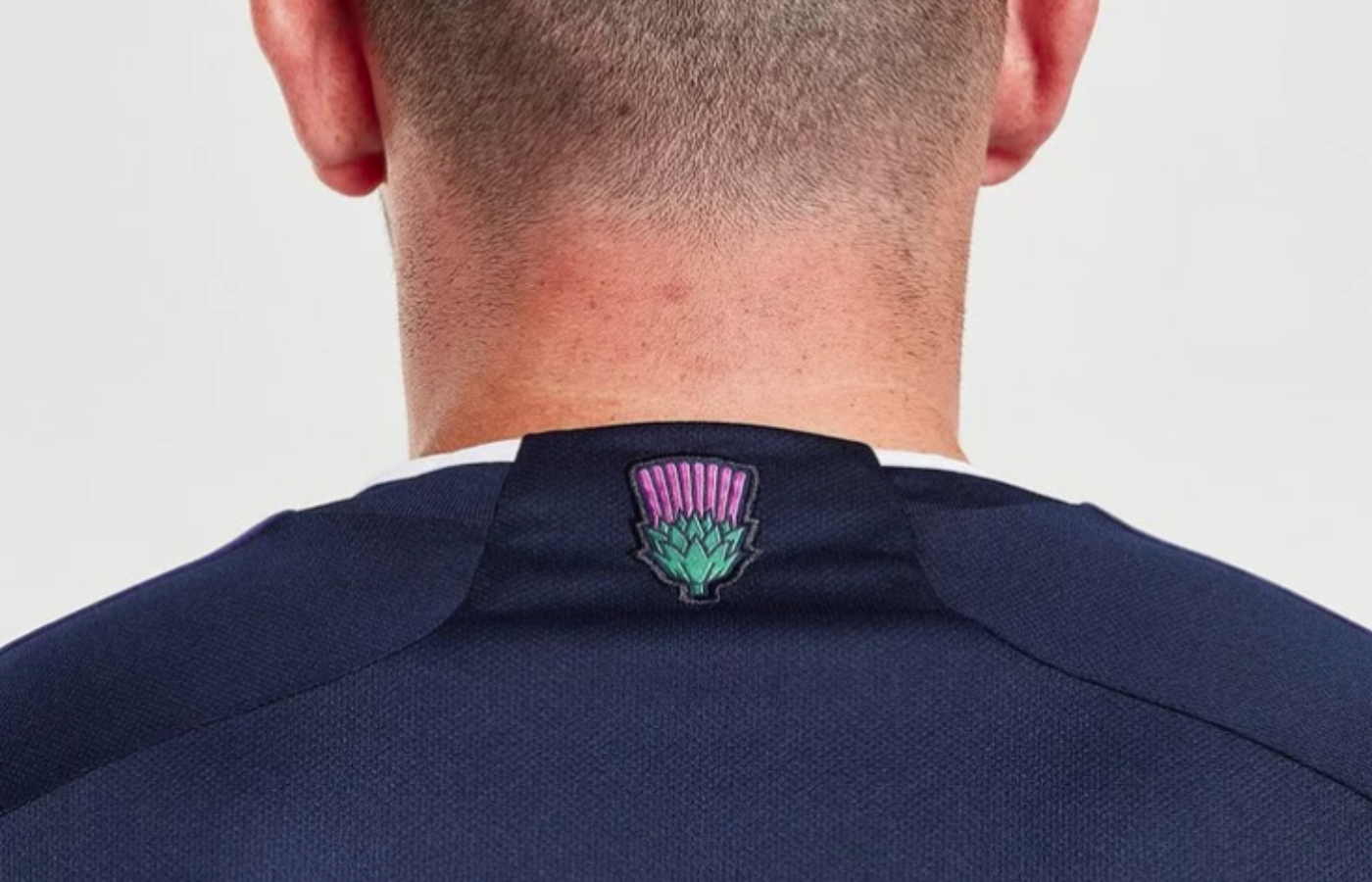 A thistle was etched on to the neck collar of Scotland's 2022-23 top rather than a flag.