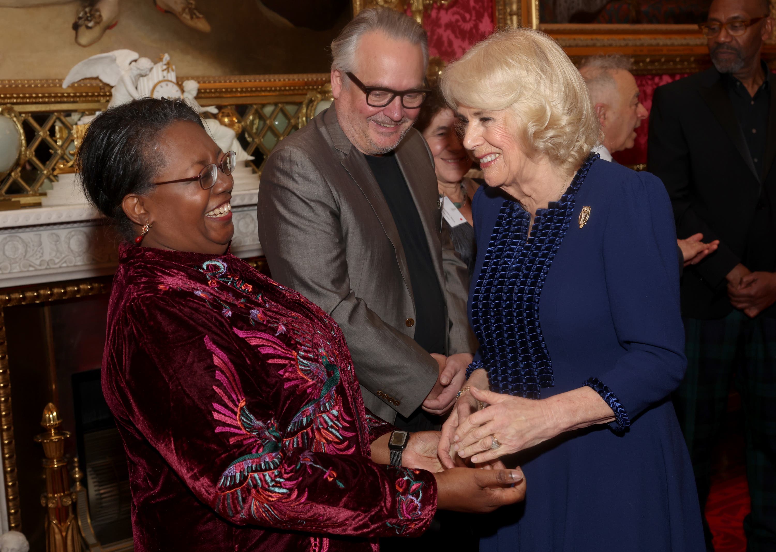 The Queen with Malorie Blackman from the BBC 500 Words judging panel (Chris Jackson/PA) 