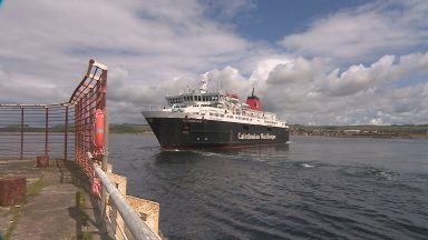 New ferry policy ‘manifestly dysfunctional’ says transport expert