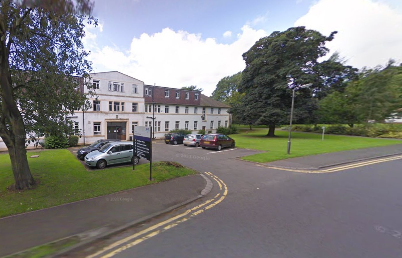 Groups of youths entering Cameron Hospital grounds in Fife causing