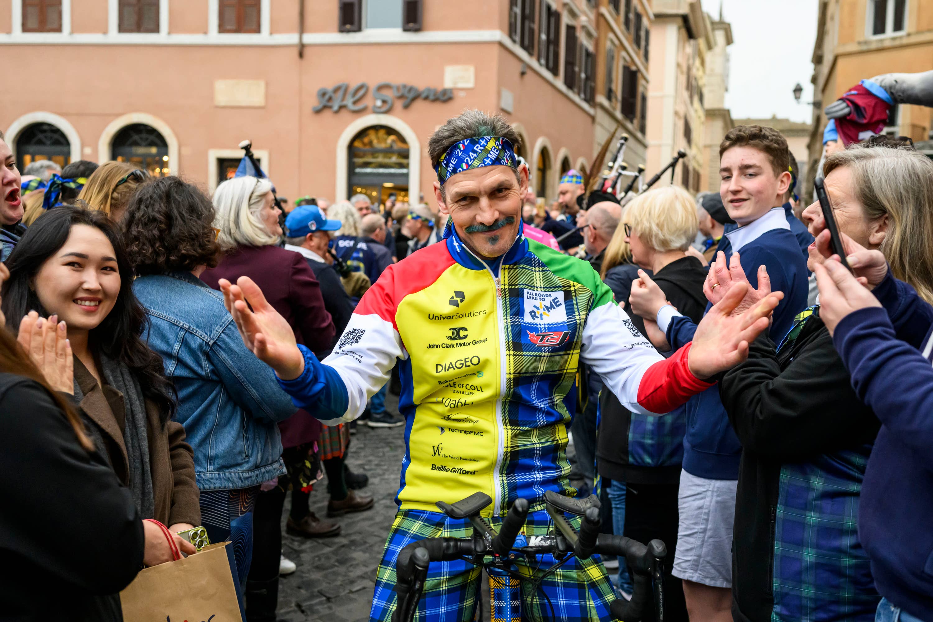 Rob Wainwright organised the All Roads Lead To Rome challenge to raise money.