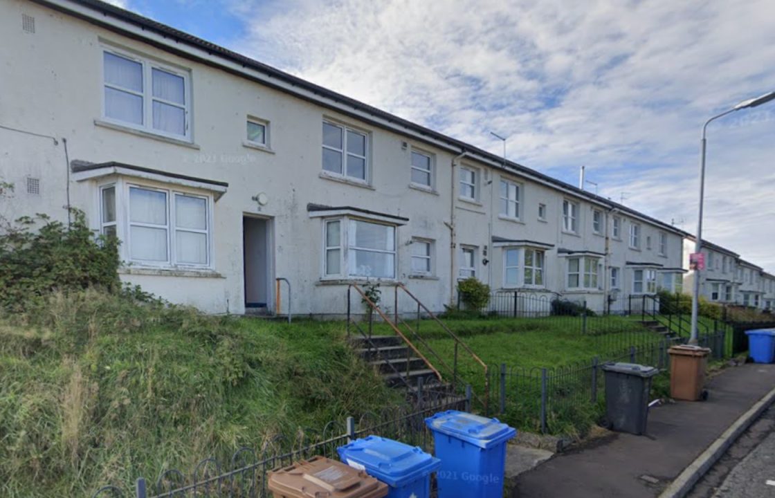 Woman robbed of cash in daylight incident at her home in Dumbarton