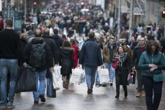 Scottish retail sales grow for first time since June