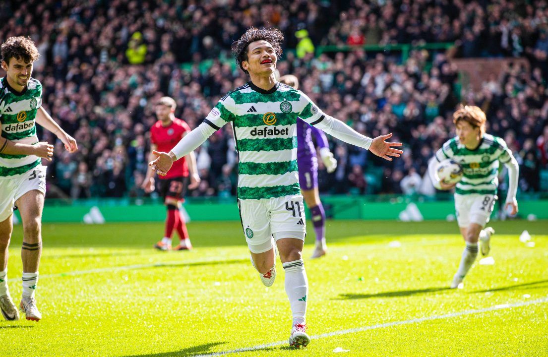 Celtic move four points clear in title race with victory over St Mirren