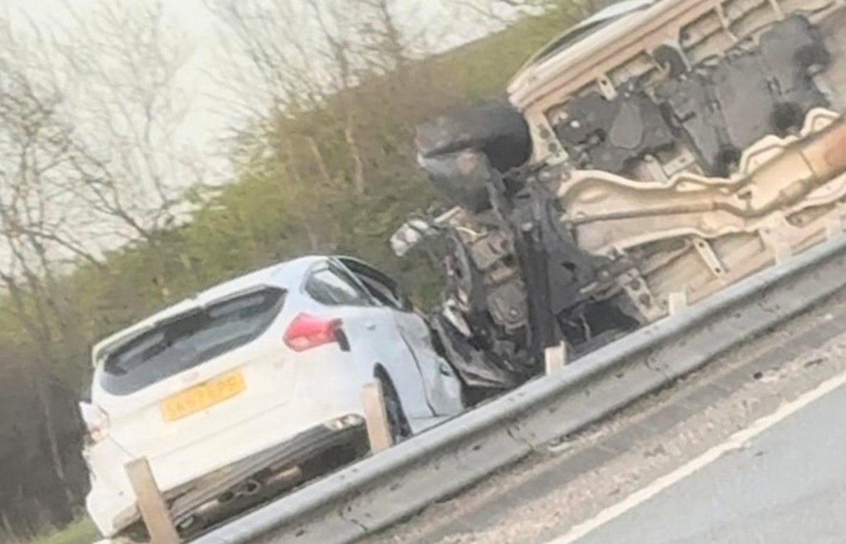 Road closed after three-car crash at roundabout in Kirkcaldy | STV News