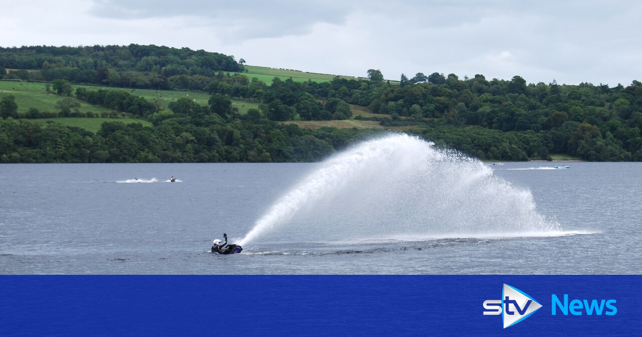 Man dies after jet ski crash in Dumfries and Galloway | STV News