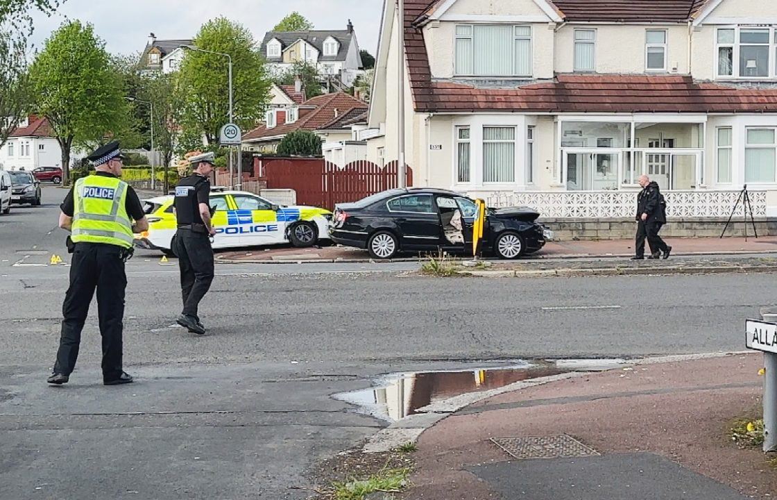 Man charged after two officers injured following ‘chase involving chainsaw’ in Paisley