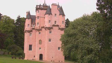 Castle said to have inspired Disney’s Cinderella to reopen