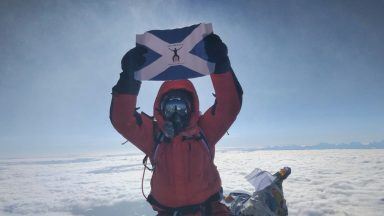 Aberdeen personal trainer overcomes fear of heights to climb Everest