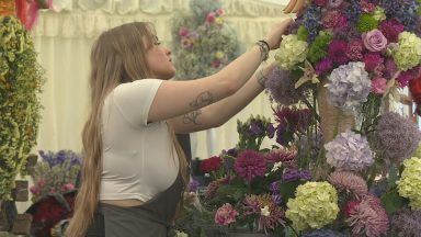 Fleur de Ville flower exhibition opens in Edinburgh